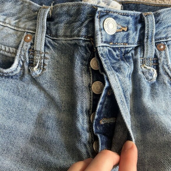 Free People We the Free Distressed Fringe Mid Rise Denim Jean Shorts Size 27 - Picture 4 of 10